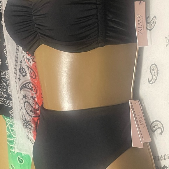 All black pink Victoria secret size med - Picture 3 of 4